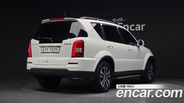 Ssangyong Rexton 2.0 4WD RX7 Luxury — пробег 125 117 км — фото 2 из 5