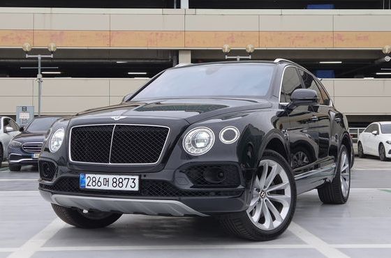 Bentley Bentayga 4.0 V8 — пробег 39 500 км — фото 2 из 5