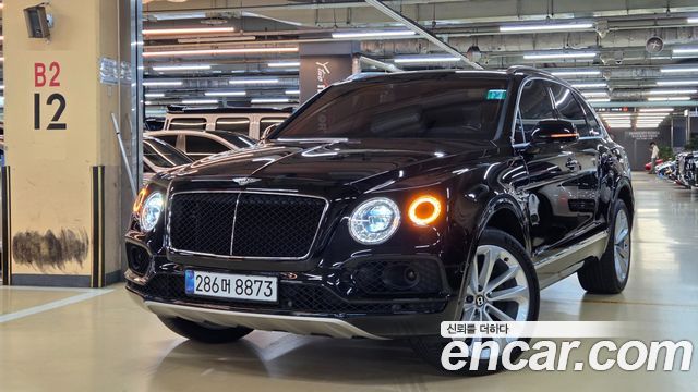 Bentley Bentayga 4.0 V8 — пробег 39 500 км — фото 3 из 5