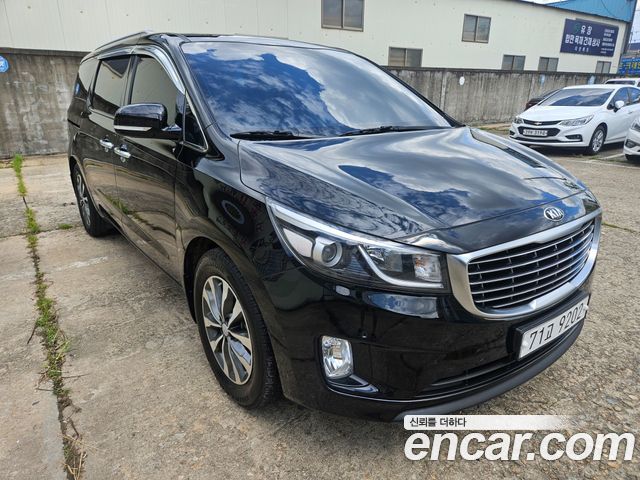 Kia Carnival из Кореи Encar