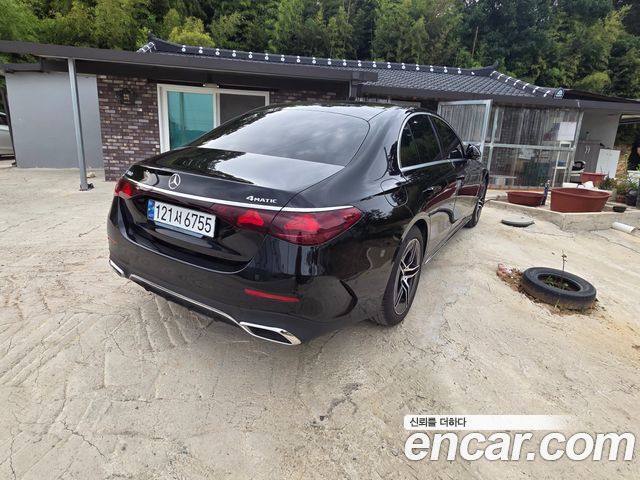 Mercedes-Benz E-Class E300 4MATIC AMG Line — пробег 19 290 км — фото 4 из 5