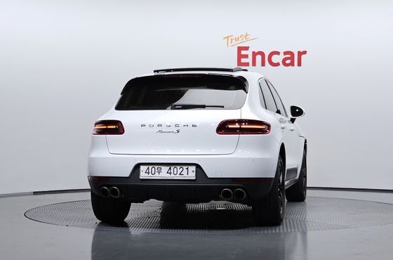 Porsche Macan 3.0 S Diesel 95B — пробег 87 228 км — фото 4 из 5