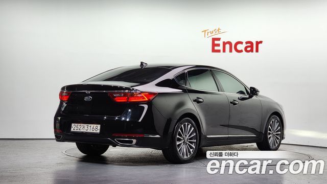 Kia K7 из Кореи Encar