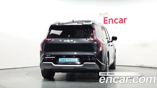 Kia EV9 из Кореи Encar