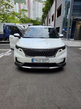 Kia Carnival Diesel 9-Seater Signature — пробег 27 000 км — фото 1 из 5