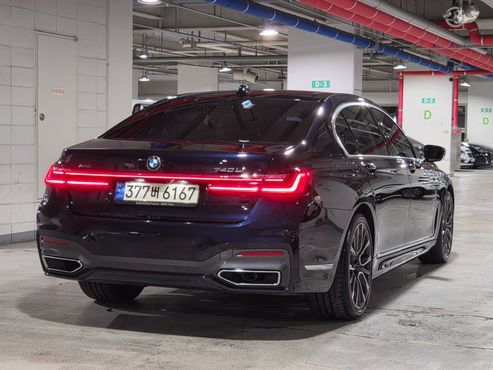 BMW 7-Series 740Li xDrive M Sport Package — пробег 88 026 км — фото 4 из 5