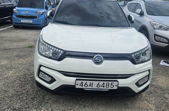Ssangyong TIBOLI Diesel VX 4WD — пробег 111 272 км — фото 1 из 5