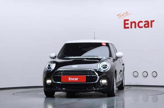 Mini Cooper 5Door Standard 3rd — пробег 41 320 км — фото 3 из 5