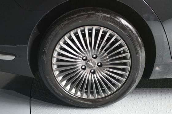 Genesis G90 3.8 AWD Luxury — пробег 97 034 км — фото 5 из 5