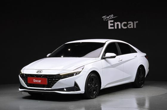 Hyundai AVANTE Inspiration — пробег 18 167 км — фото 1 из 5