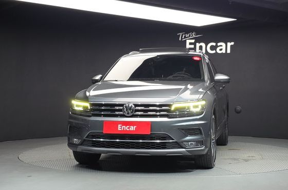 Volkswagen Tiguan 2.0 TDI Prestige — пробег 117 782 км — фото 3 из 5