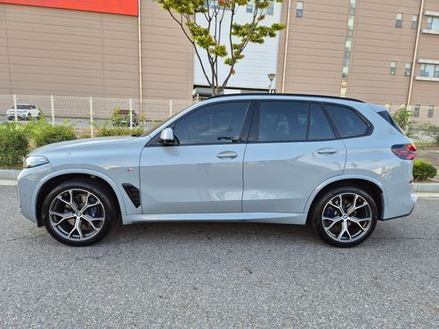 BMW X5 xDrive 30d M Sport — пробег 18 600 км — фото 5 из 5