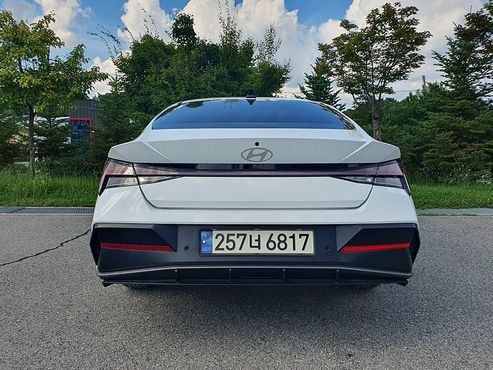 Hyundai AVANTE 1.6 Inspiration — пробег 24 260 км — фото 5 из 5