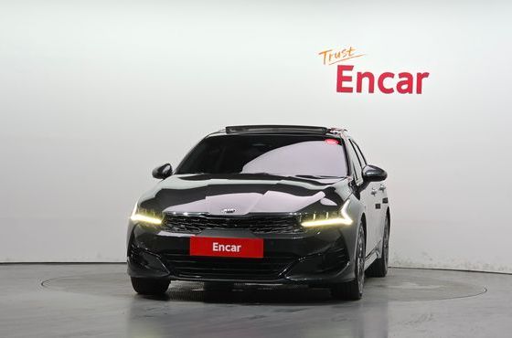 Kia K5 2.0 Signature — пробег 83 119 км — фото 3 из 5