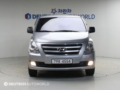 Hyundai Starex 4WD 12-Seater Wagon Smart — пробег 74 687 км — фото 3 из 5