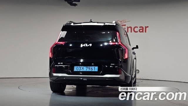 Kia EV9 из Кореи Encar