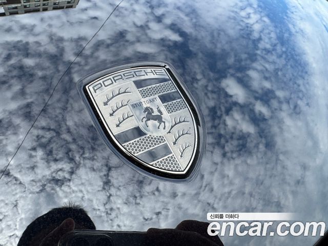 Porsche Macan 4S — пробег 17 500 км — фото 1 из 5