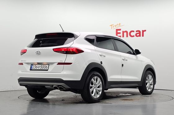 Hyundai Tucson Diesel 2.0 4WD Smart — пробег 8 815 км — фото 2 из 5