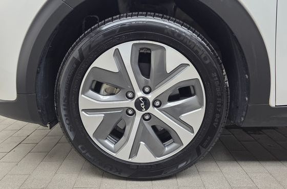 Kia Niro Earth — пробег 141 735 км — фото 5 из 5