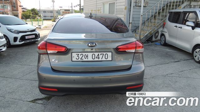 Kia K3 из Кореи Encar