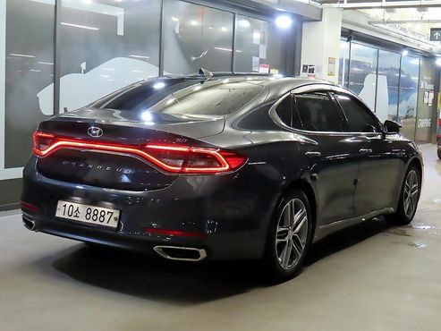 Hyundai Grandeur 3.0 Exclusive — пробег 209 110 км — фото 4 из 5