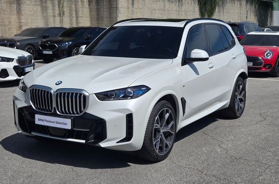 BMW X5 xDrive 40i M Sport — пробег 4 089 км — фото 1 из 5