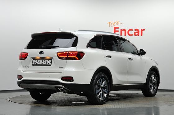 Kia Sorento Diesel 2.0 2WD Prestige — пробег 133 207 км — фото 2 из 5