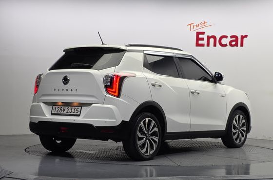 Ssangyong TIBOLI Gasoline 1.5 2WD V5 — пробег 136 008 км — фото 2 из 5
