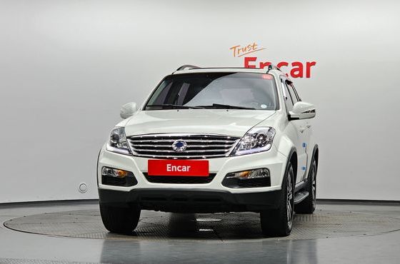 Ssangyong Rexton 2.0 2WD RX7 Luxury — пробег 145 987 км — фото 3 из 5