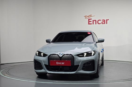 BMW i4 eDrive40 M Sports Pro — пробег 13 314 км — фото 3 из 5