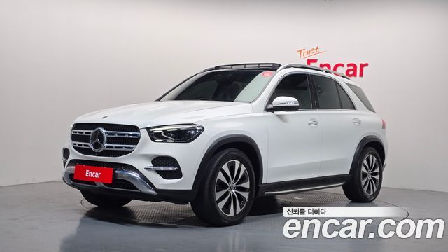 Mercedes-Benz GLE-Class GLE300d 4MATIC — пробег 48 061 км — фото 1 из 5