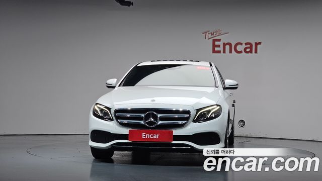 Mercedes-Benz E-Class из Кореи Encar