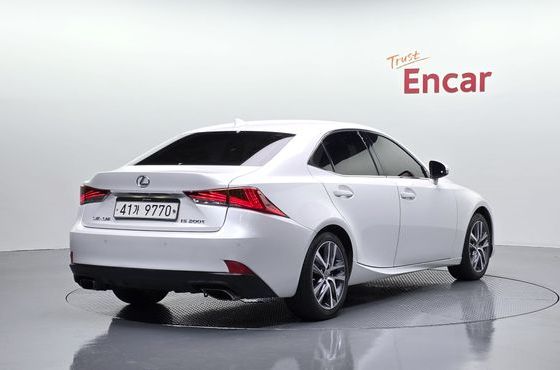 Lexus IS Supreme — пробег 66 486 км — фото 2 из 5