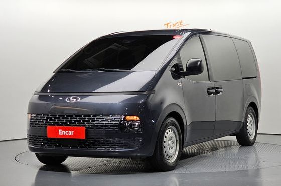 Hyundai Staria Tourer 11-Seater Smart — пробег 76 933 км — фото 1 из 5