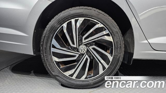 Volkswagen Jetta 1.4 TSI Prestige — пробег 73 900 км — фото 5 из 5
