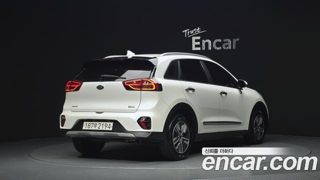 Kia Niro из Кореи Encar