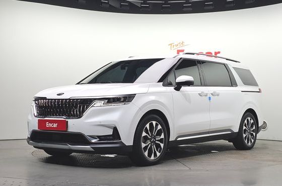 Kia Carnival Gasoline 9-Seater Signature — пробег 56 011 км — фото 1 из 5