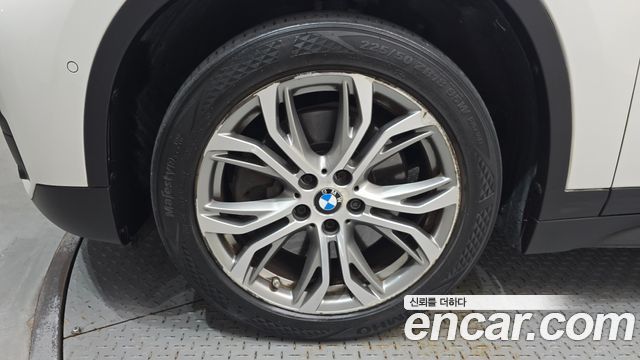 BMW X1 xDrive 20d — пробег 126 221 км — фото 5 из 5