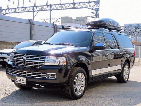 Lincoln Navigator 5.4L V8 — пробег 34 053 км — фото 1 из 5
