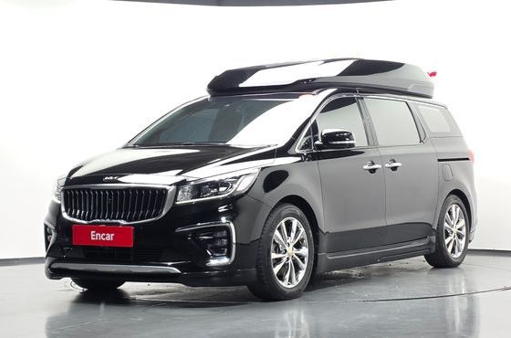 Kia Carnival Gasoline 9-Seater Hi-Limousine Noblesse Special — пробег 165 547 км — фото 1 из 5