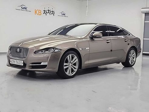 Jaguar XJ 3.0 SC AWD Portfolio LWB X351 — пробег 170 508 км — фото 1 из 5