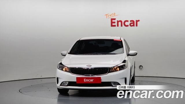 Kia K3 из Кореи Encar