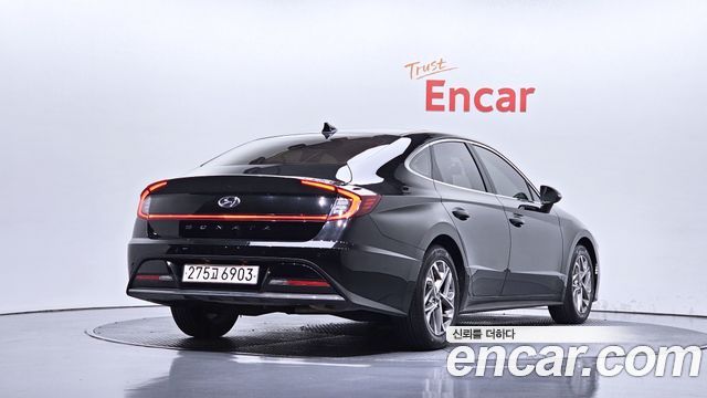 Hyundai Sonata 2.0 Premium — пробег 76 556 км — фото 2 из 5