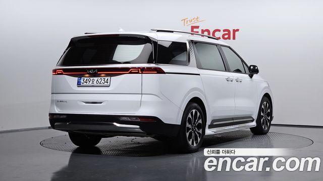 Kia Carnival из Кореи Encar