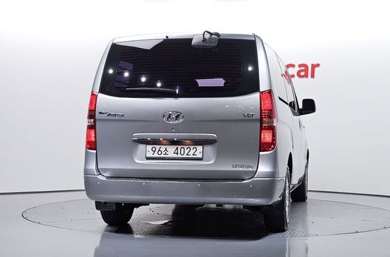 Hyundai Starex 5-Seater VAN CVX Premium — пробег 208 458 км — фото 4 из 5