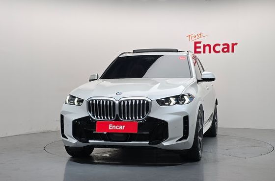 BMW X5 xDrive 40i M Sport — пробег 6 530 км — фото 3 из 5