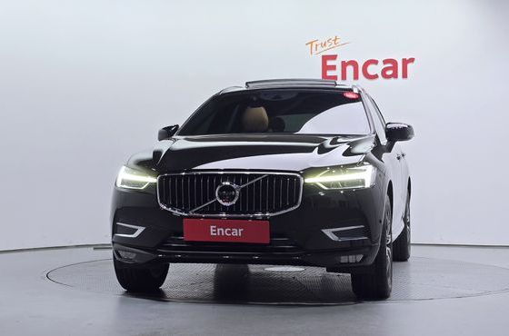 Volvo XC60 D4 Inscription — пробег 85 293 км — фото 3 из 5