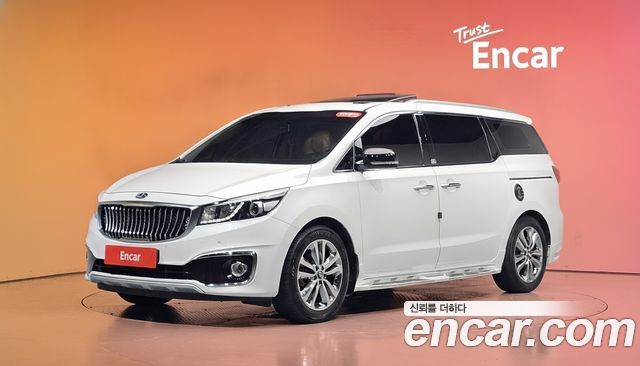 Kia Carnival 7-seater Limousine VIP — пробег 85 608 км — фото 1 из 5