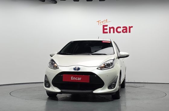 Toyota Prius 1.5 — пробег 49 131 км — фото 3 из 5