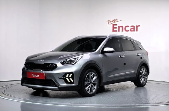 Kia Niro 1.6 HEV Signature — пробег 42 291 км — фото 1 из 5